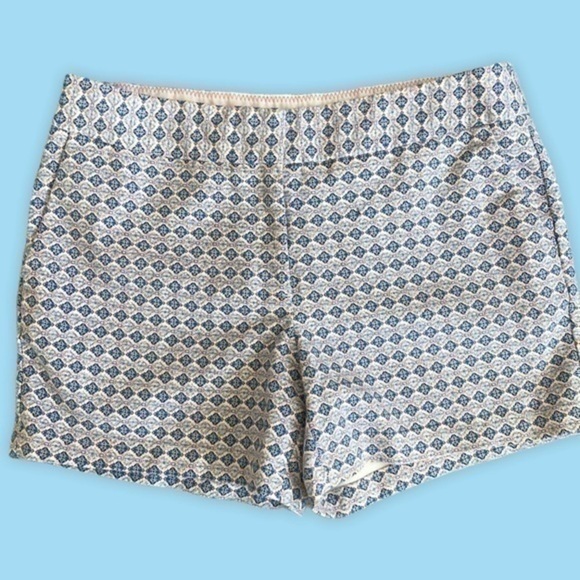 Slit pocket shorts - Picture 2 of 4